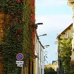 Romantique Montmartre Париж