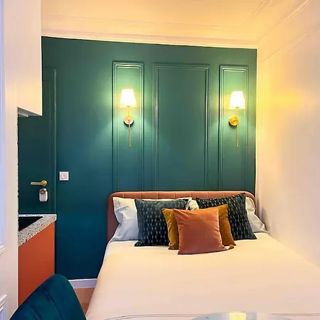 Romantique Moulin Rouge Montmartre Apartment Paris